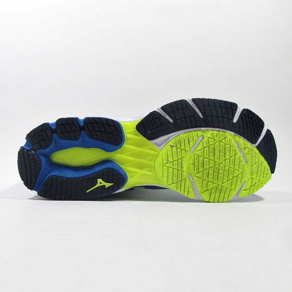 MIZUNO Wave Shadow